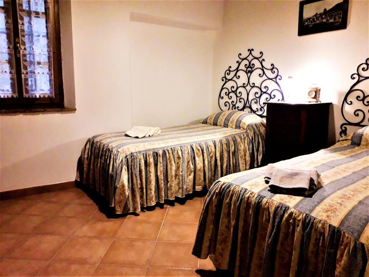 Antica Torre "La Casalta" Apartment Petroio ภายนอก รูปภาพ
